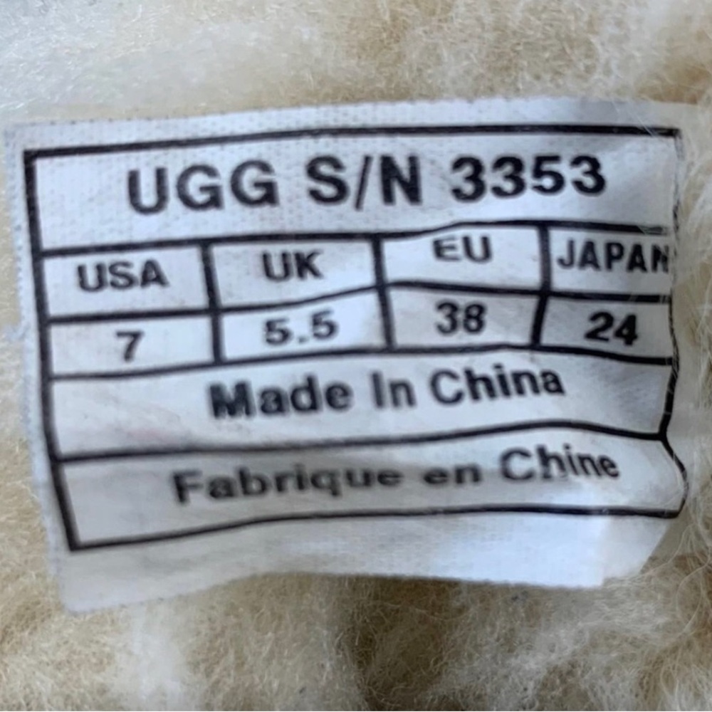 Ugg Classic Sequin Fur Lined Boot Size 7 - image 5